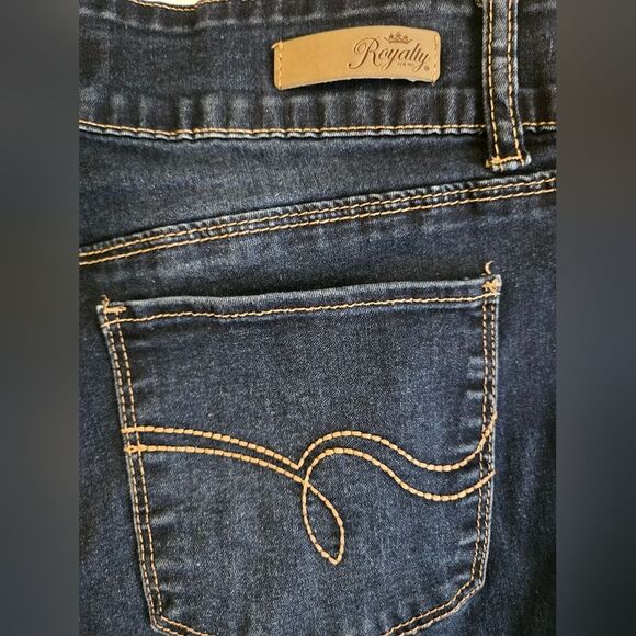 Royalty To Me Jeans Women’s Sz 4 (28x25) Blue Ankle Low Rise Stretch Cuffed Hem - Picture 9 of 9